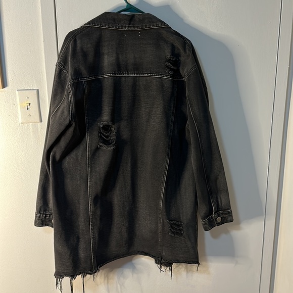 Black distressed long denim jacket - Picture 2 of 2